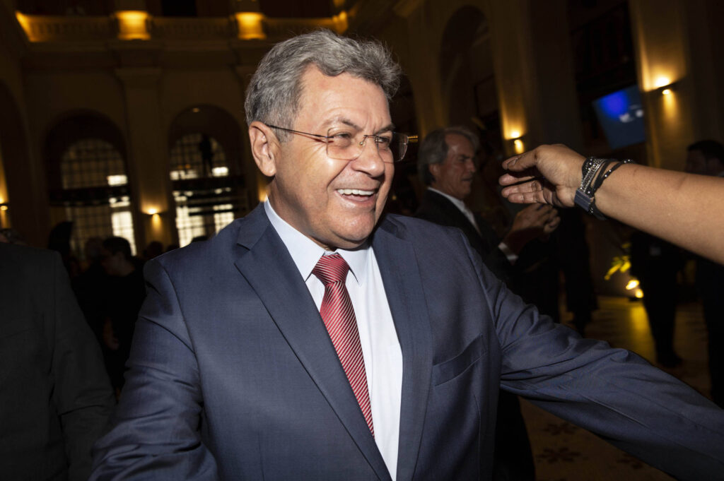 Emídio de Souza aciona MP e pede convocação de Derrite - 08/06/2025 - Mônica Bergamo