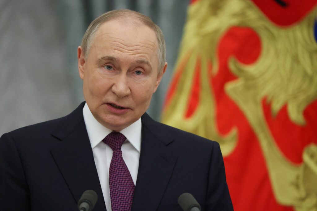 Putin diz que Trump luta por acordo e que guerra na Ucrânia poderia ser evitada