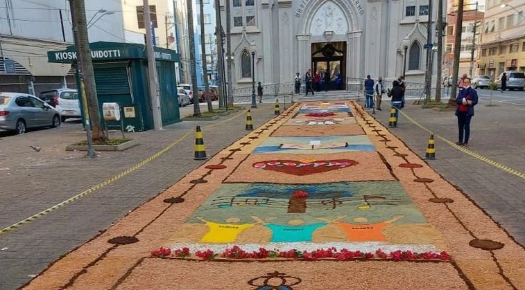 Catedral e Carmo concentram celebrações de Corpus Christi em Campinas