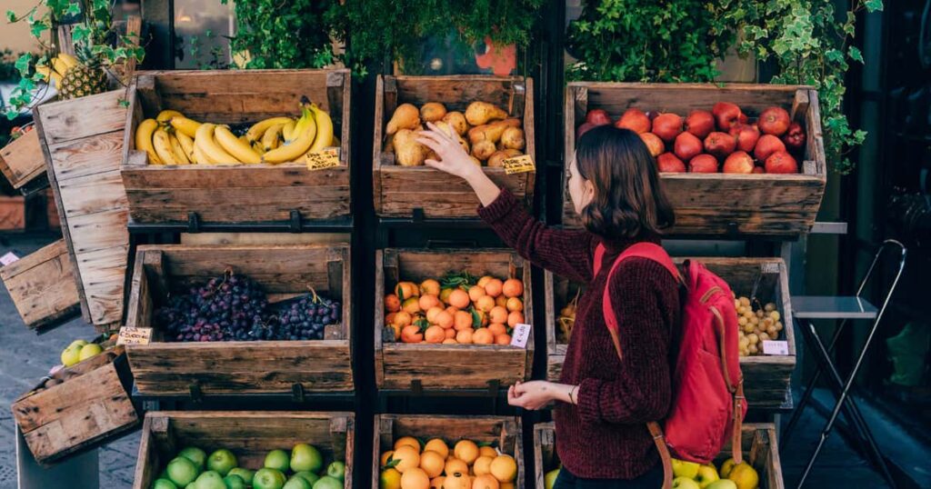 Fruta esquecida no mercado ajuda a controlar a pressão e o açúcar no sangue