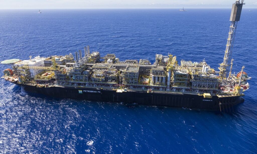 Petrobras declara interesse em blocos exploratórios na Costa do Marfim | Empresas