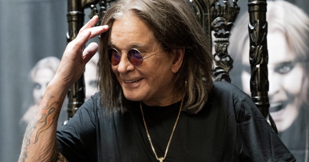 Morre Ozzy Osbourne: relembre histórico de saúde do pai do heavy metal