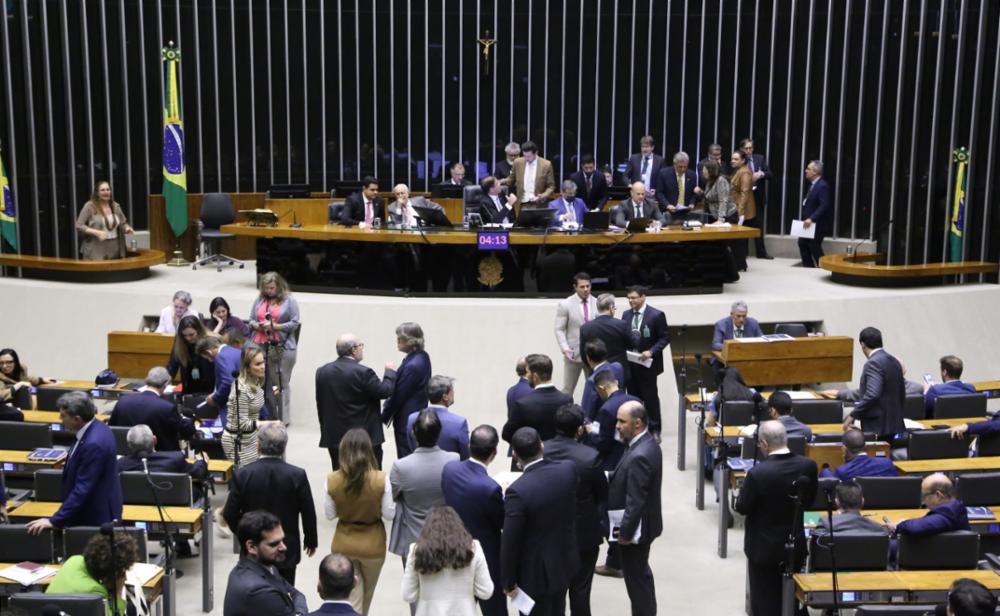 Câmara aprova PL que dificulta progressão de regime para condenados por crime hediondo