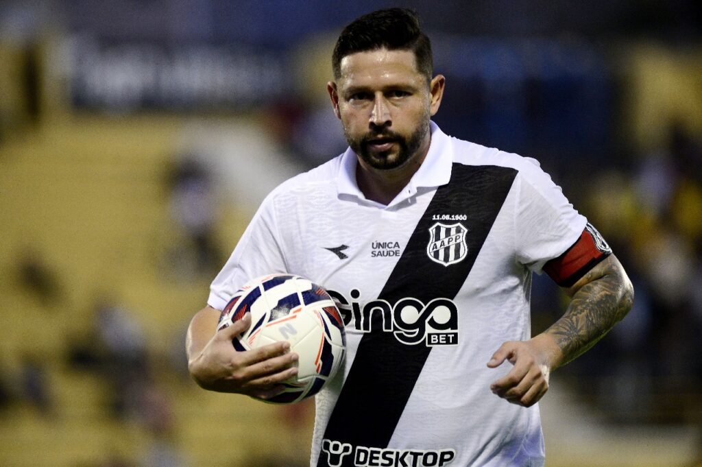 Ponte perde para o São Bernardo e sofre primeira derrota como visitante na Série C