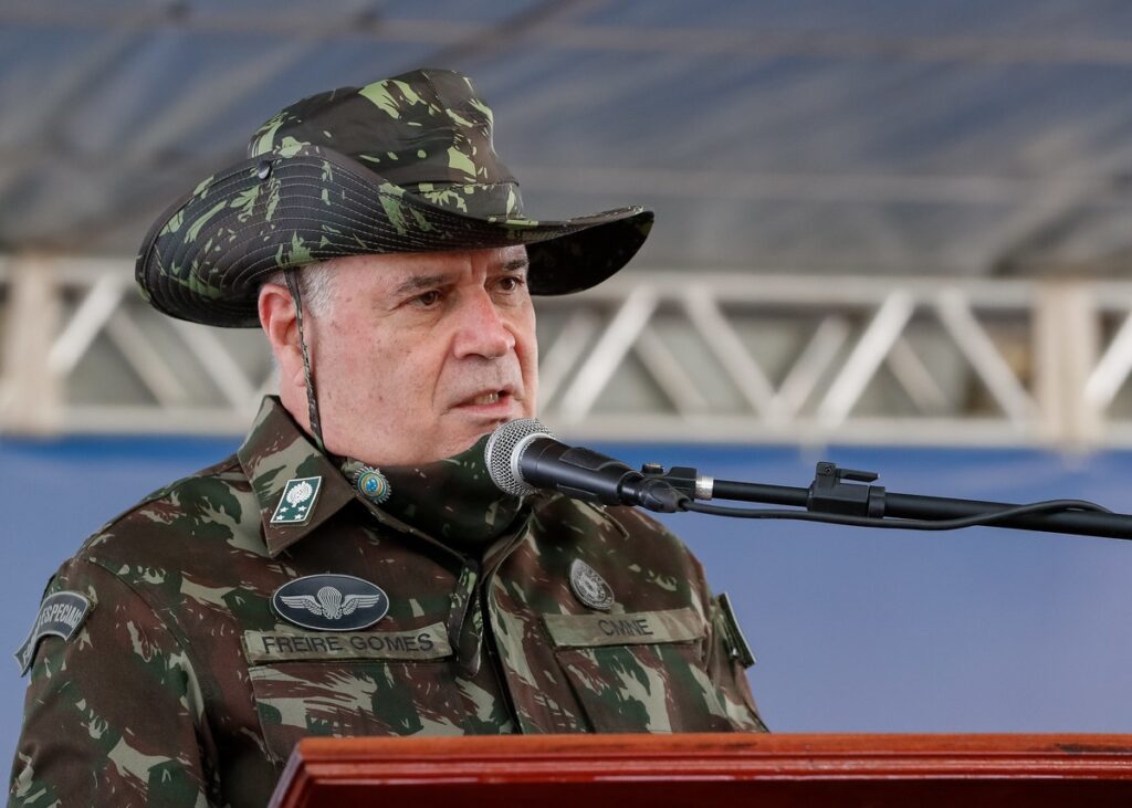 Ex-comandantes das Forças Armadas devem depor nesta terça-feira em processo sobre tentativa de golpe | Política