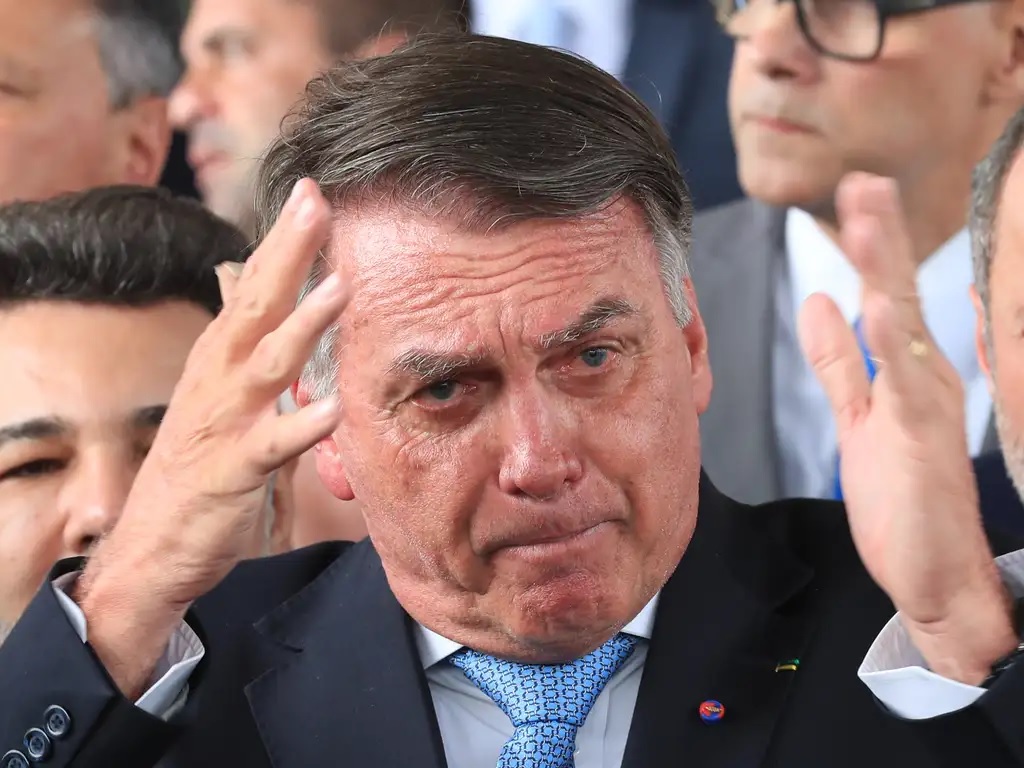“Estou inelegível, mas não desisti”