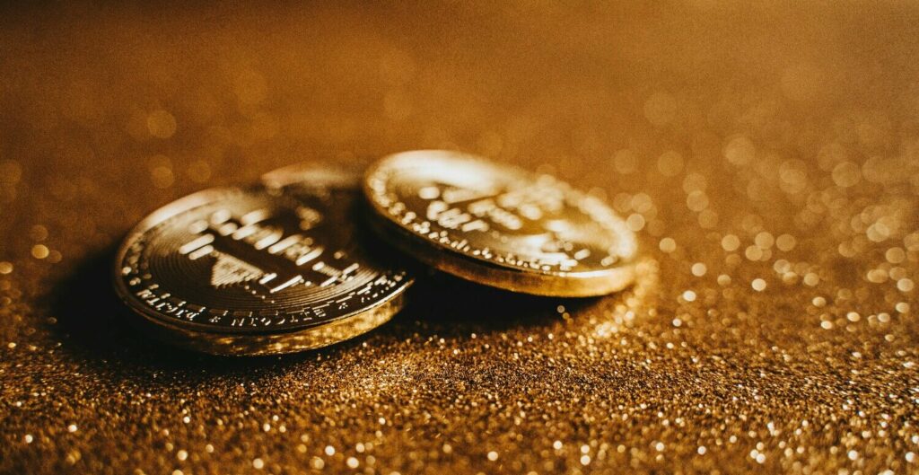 prisões e bloqueio de R$ 55 milhões em criptoativos