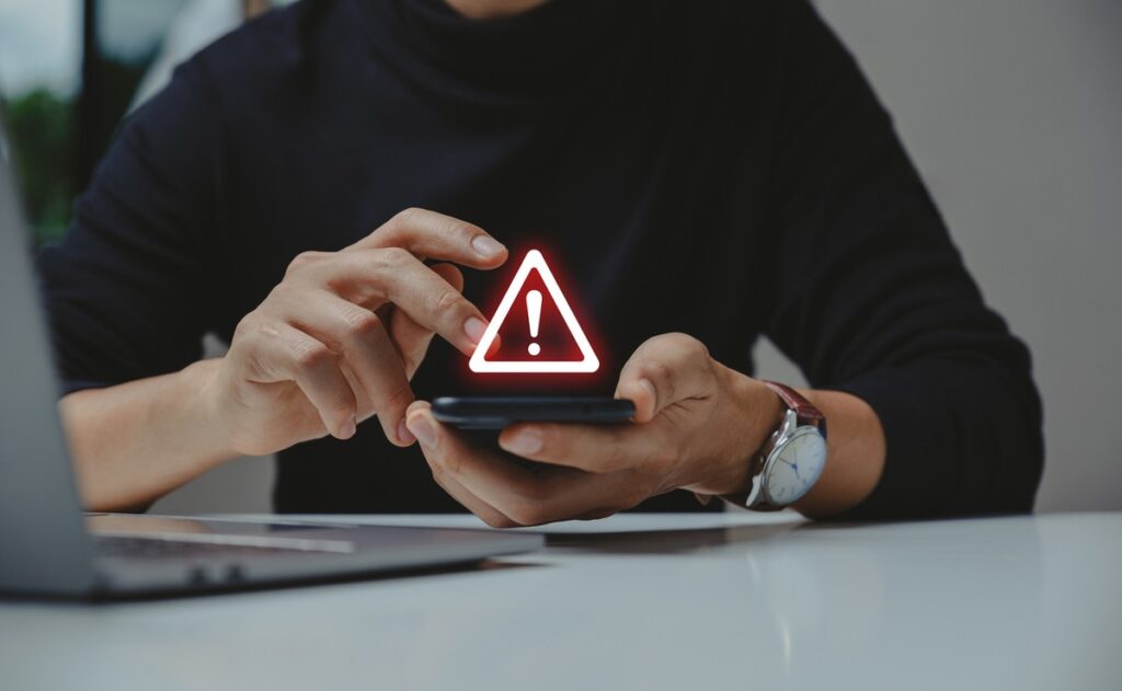 Phishing Security Test atua contra ataques cibernéticos | Dino