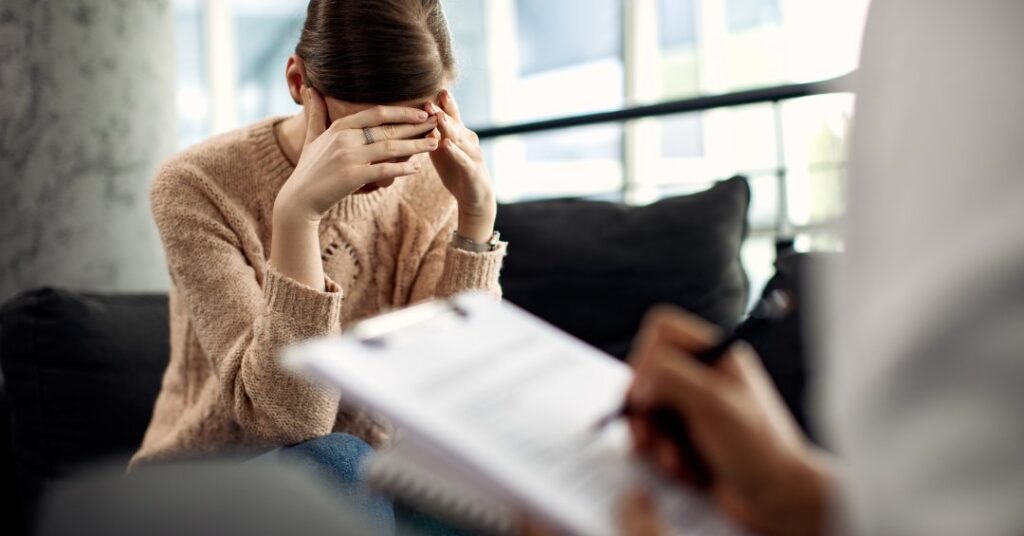 Jovens que tiveram câncer sofrem mais de depressão e ansiedade na vida adulta