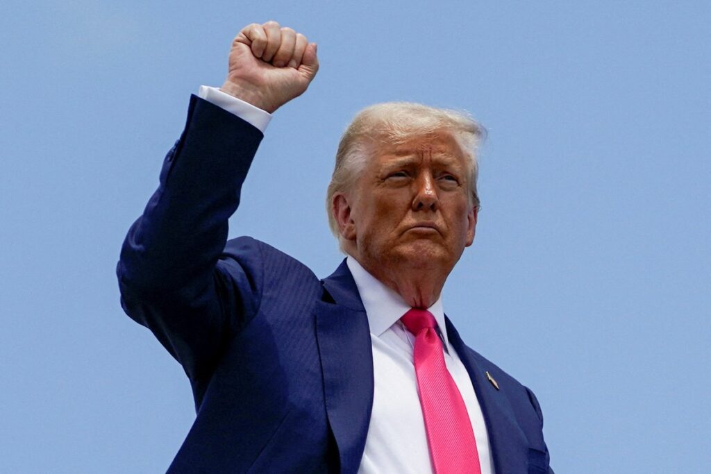 Trump ameaça com a maior tarifa do mundo, volta atrás — e país africano paga o preço | Mundo