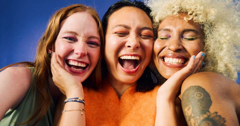 Quantos amigos você precisa para ser feliz? A ciência tem uma resposta