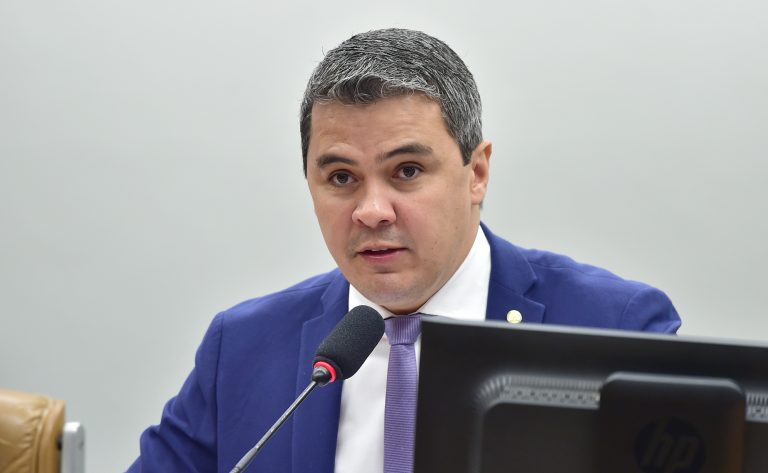 Comissão aprova inclusão do empreendedorismo entre as diretrizes curriculares – Sistema FENACON