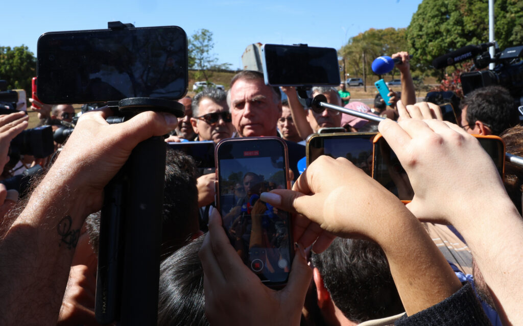 Bolsonaro não será mais escoltado pelo GSI, decide STF