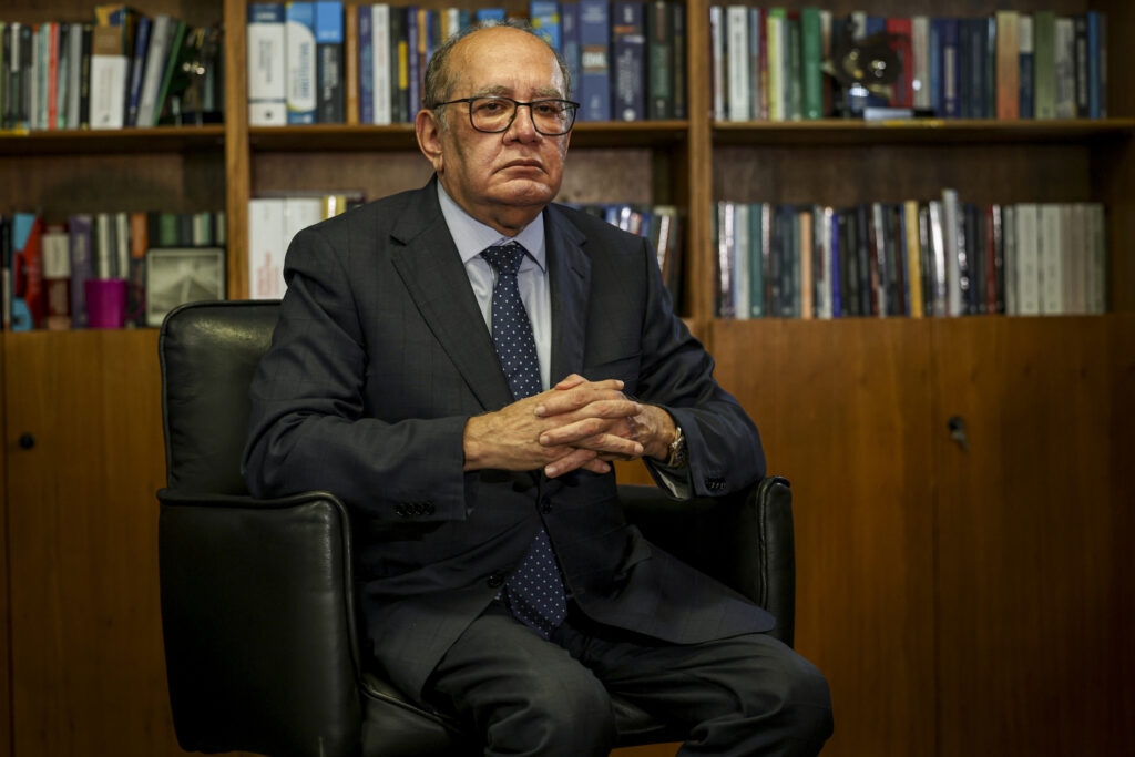 Uso descontrolado de dados do Coaf permite abusos, diz Gilmar