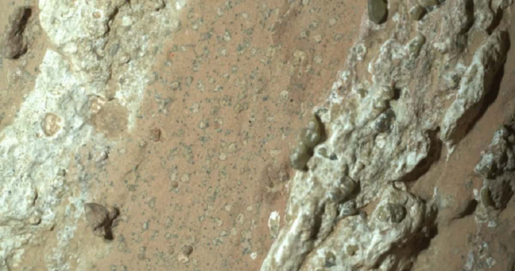Rochas encontradas em Marte são o sinal mais promissor de vida já detectado pela NASA