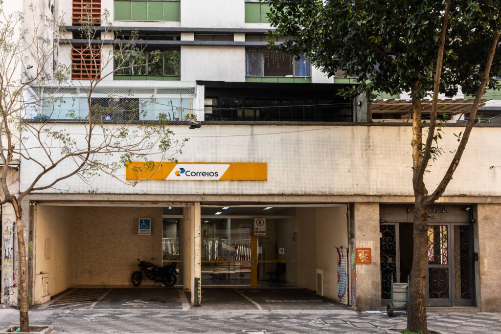 Correios aumentam déficit de estatais em R$ 3,7 bi em 2025 - 21/11/2025 - Mercado