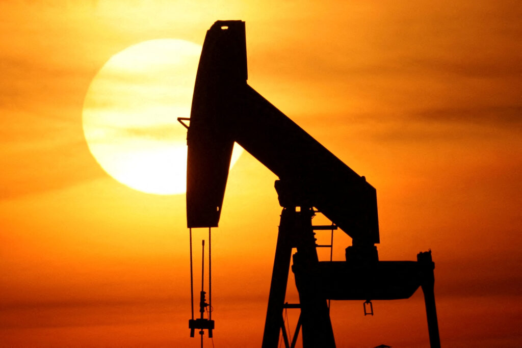 Rússia descarta novos cortes de petróleo e diz que sanções não afetam produção