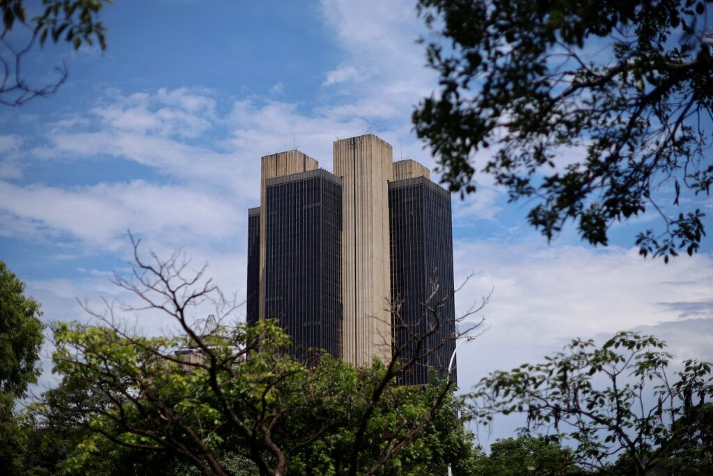Prévia do PIB, IBC-Br cai 0,2% em setembro, pior do que o esperado