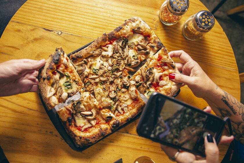 6 pizzarias em São Paulo para confraternizações de fim de ano em 2025