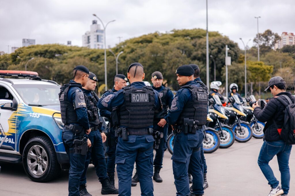 Romu prende foragido da Justiça durante patrulhamento no Centro