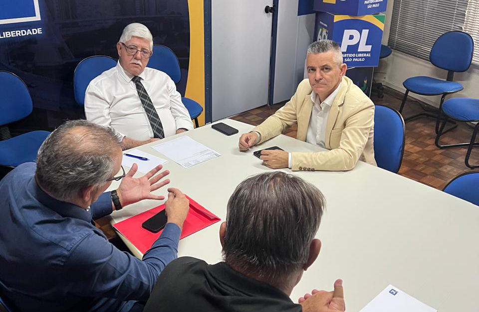 Mazinho promove ato de filiação em Mauá e confirma pré-candidatura a deputado estadual