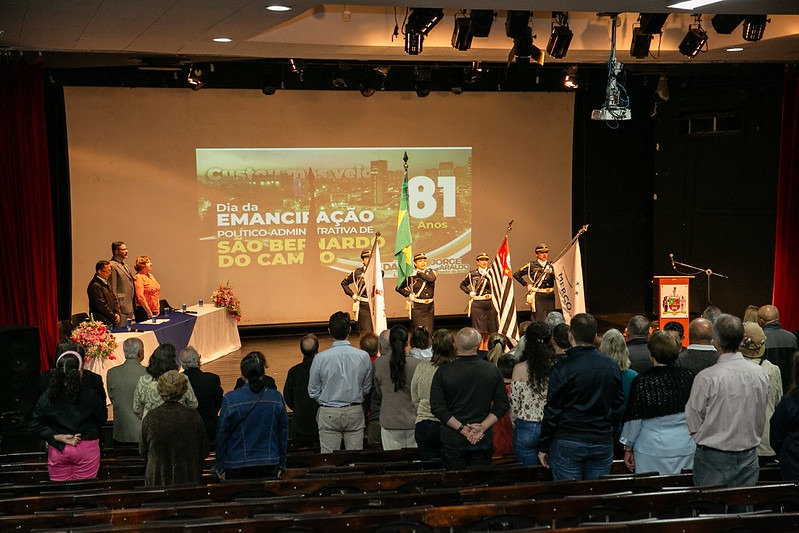 Câmara de São Bernardo celebra 81 anos de emancipação com homenagem a pioneiros
