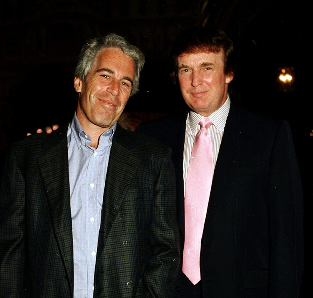 Após meses de resistência, Trump sanciona lei e libera arquivos do caso Epstein | Mundo