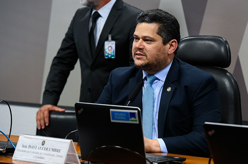 Messias precisará estreitar laços com Alcolumbre, que tinha Pacheco como preferido