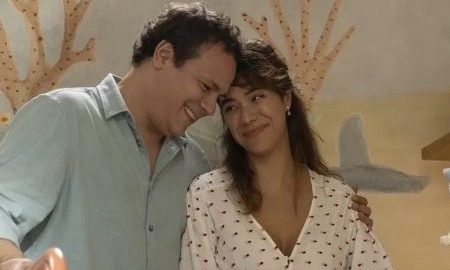 Baseado no best-seller sobre desafios da maternidade de Thaís Vilarinho, “Mãe Fora da Caixa” chega aos cinemas