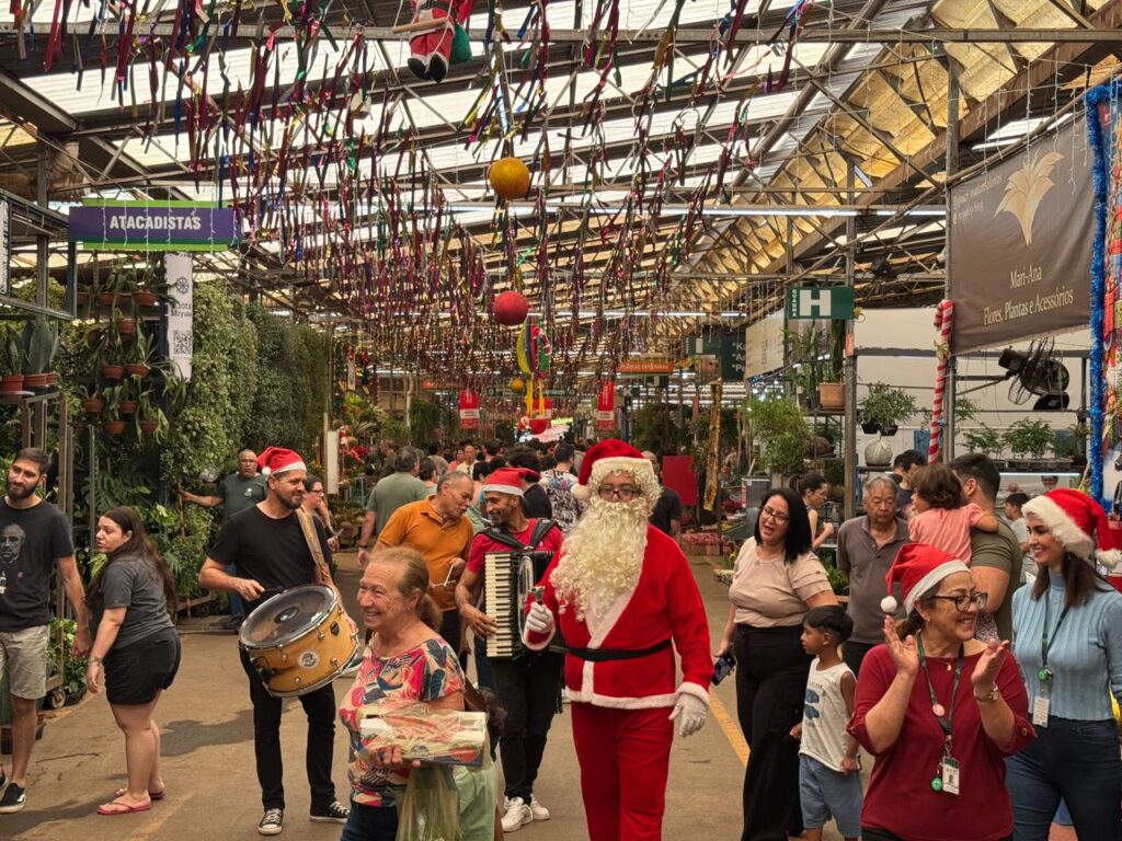 Comemorações de Natal trazem aumento de público na CEASA Campinas