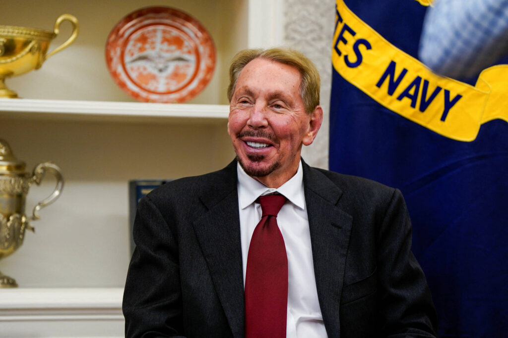 Larry Ellison formaliza US$ 40,4 bi de garantia para Paramount comprar Warner - 22/12/2025 - Economia