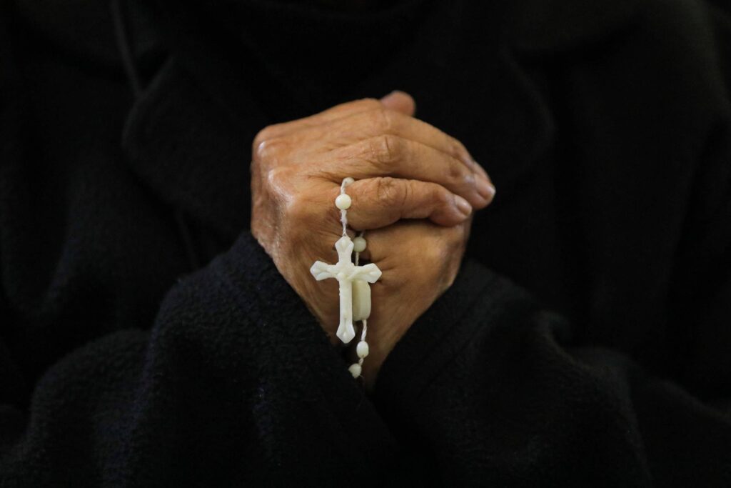 Comissão do Vaticano proíbe ordenação de mulheres diáconas - 04/12/2025 - Mundo
