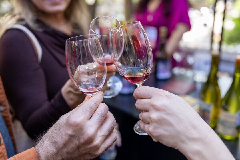 Vinho Pop Festival 2025 reúne música, gastronomia e vinhos na Casa Higienópolis