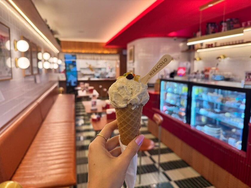 Miracolo apresenta gelatos de Panettone e Chocotone e anuncia obra de Wickbold em São Paulo