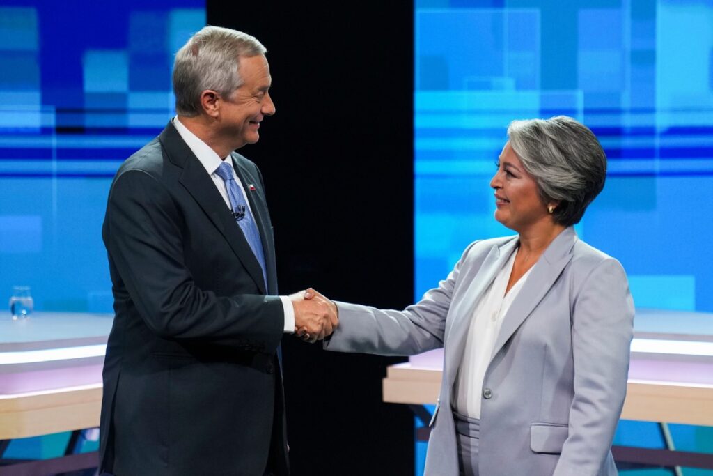 Chile define hoje segundo turno que pode consolidar nova guinada à direita | Mundo