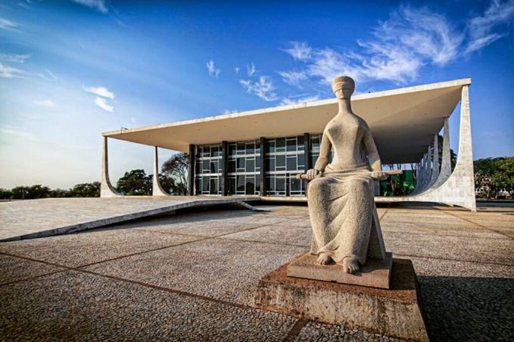 STF deve iniciar discussão sobre teto de penduricalhos para a magistratura em 2026 | Política
