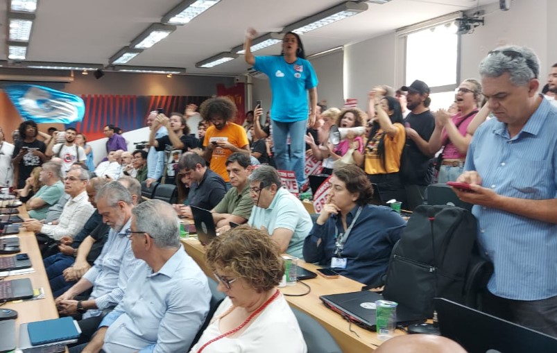 Servidores da Saúde na Unicamp decidem pela manutenção da greve