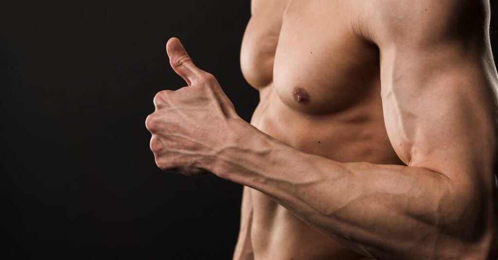 Treino de peito: 5 exercícios que você pode fazer em casa