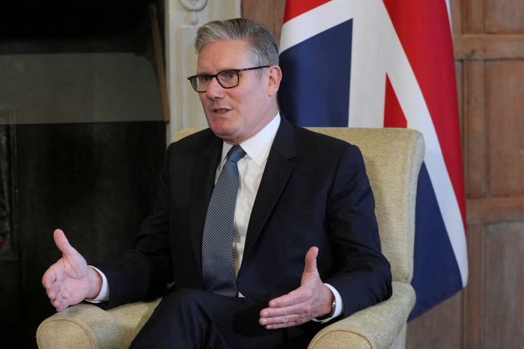 Primeiro-ministro britânico diz que não lamenta 'fim do regime' de Maduro | Mundo