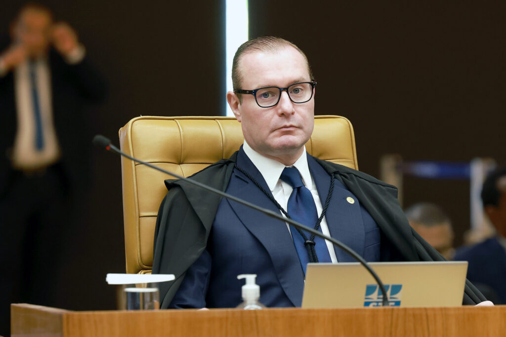 Ministro Cristiano Zanin, do STF