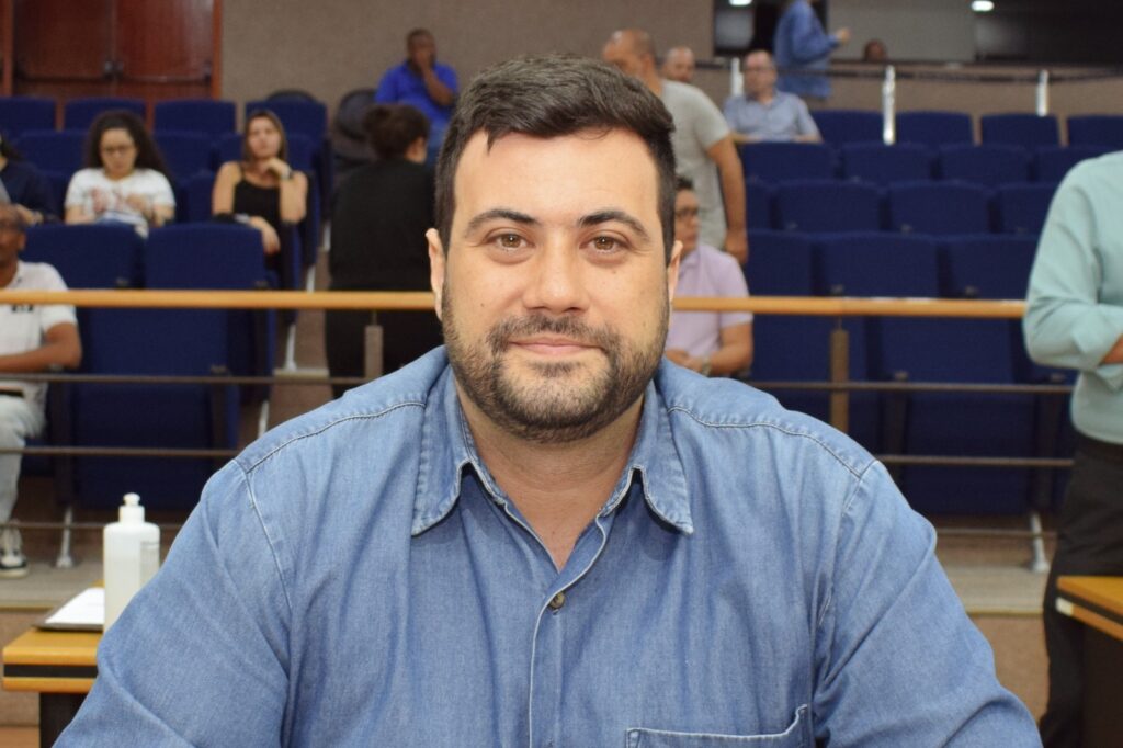 César Oliva propõe melhorias em mobilidade e serviços urbanos em São Caetano
