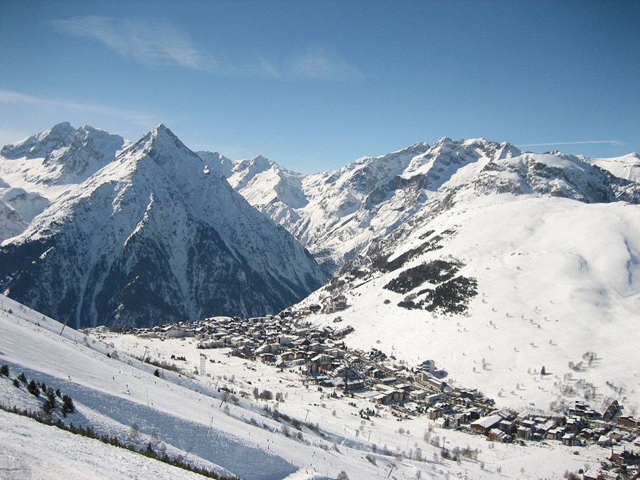 Avalanches deixam 2 mortos e vários feridos nos Alpes italianos