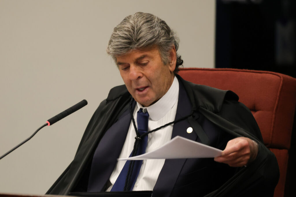 Fux rejeita PIS/Cofins em aplicações de reservas de seguradoras