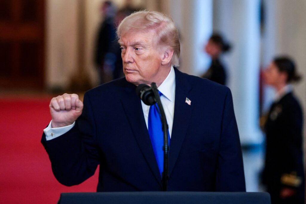 Trump diz que decisão sobre atacar Irã é “exclusivamente” dele