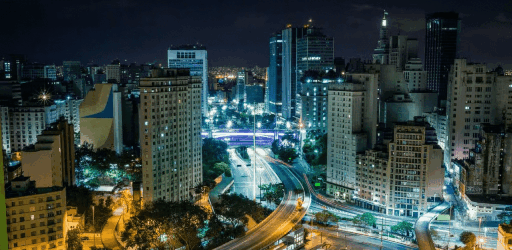 Como São Paulo passou a liderar a vida noturna global e reocupou o centro da cidade