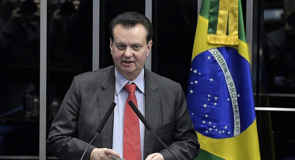 PSD amplia bases estaduais para eleição, mas enfrenta conflitos regionais