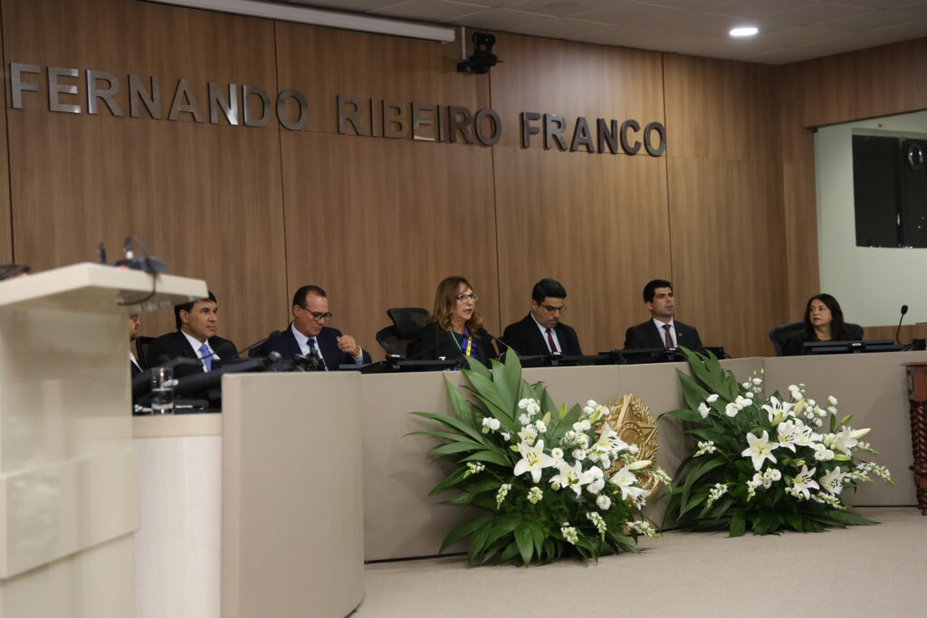 MPT-SE comparece à posse da nova presidente do TRE-SE
