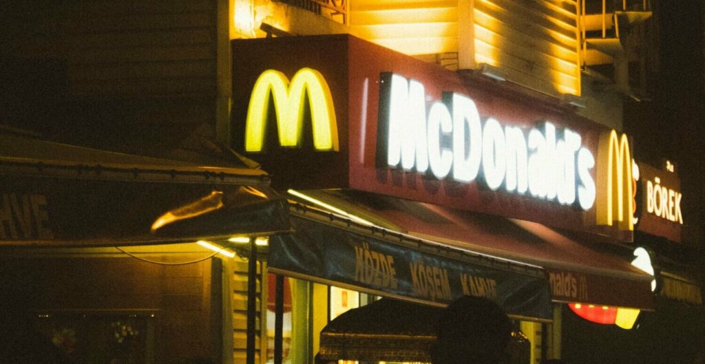 Carf anula autuação de R$ 324 milhões contra McDonald's no Brasil