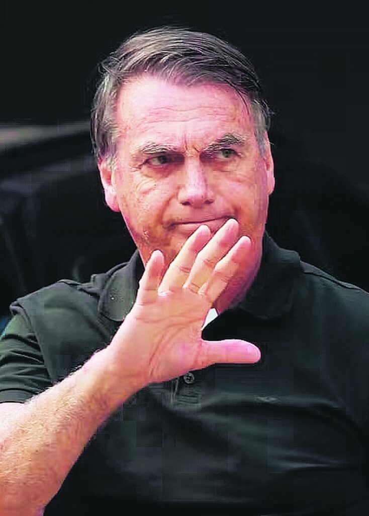 Em carta, Bolsonaro lamenta críticas de aliados contra Michelle | Política