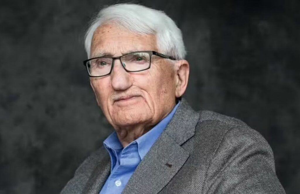 Morre o filósofo alemão Jürgen Habermas, aos 96 anos